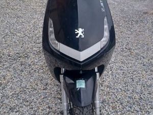 SCOOTER PEUGEOT VIVACITY 3 CT OK