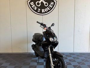 YAMAHA STUNT 50 CM3 ECRAN NAKED / FAIBLE KILOMETRAGE REGLEMENT POSSIBLE EN 4-10 FOIS PAR CARTE BANCAIRE - LIVRAISON POSSIBLE