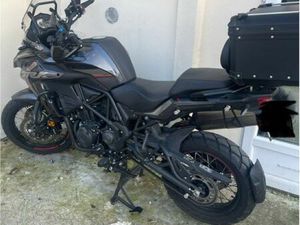 BENELLI TRK 502X 2025