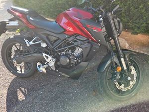 VEND HONDA CB125R