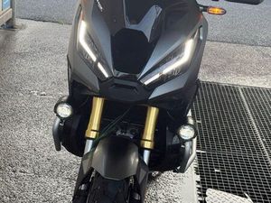 XADV750