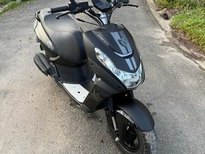 PEUGEOT KISBEE STREETZONE