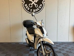 PIAGGIO LIBERTY 50 CM3 REGLEMENT POSSIBLE EN 4-10 FOIS PAR CARTE BANCAIRE - LIVRAISON POSSIBLE