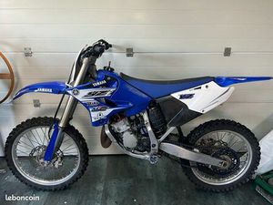 125 YZ