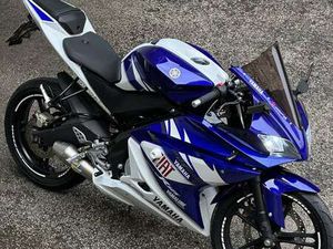 YAMAHA YZF-R125 RACE REPLICA