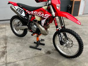 GASGAS EC EC300 AKRAPOVIC →