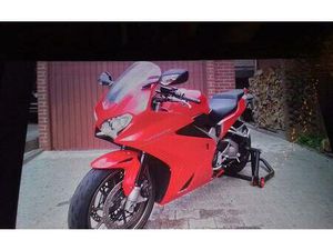 HONDA VFR 800 31500 BJ2014