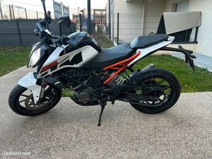 KTM DUKE