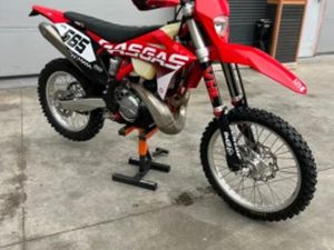 GASGAS EC EC300 AKRAPOVIC