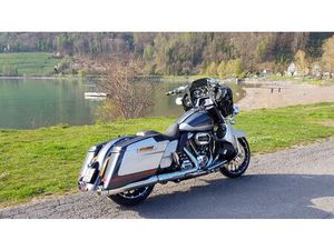 FLHXSE STREET GLIDE ABS CVO 117