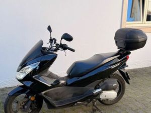 HONDA PCX125 1 BATALHA