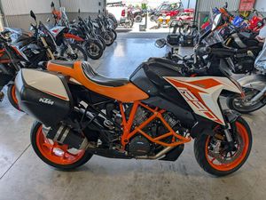 2019 KTM 1290 SUPER DUKE GT