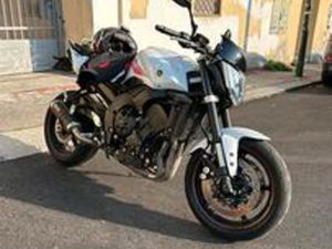 YAMAHA FZ1 2012