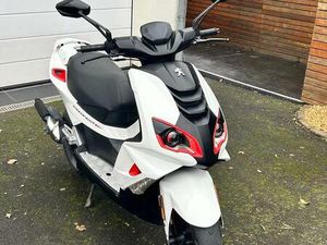 ROLLER PEUGEOT SPEEDFIGHT 4