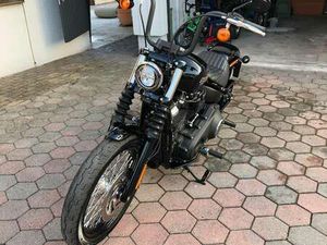 HARLEY-DAVIDSON SOFTAIL STREET BOB (FXBB)