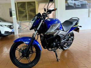 YAMAHA YS 250 FAZER/FAZER L. EDITION/BLUEFLEX