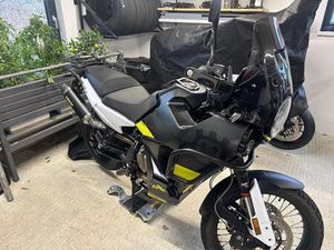 HUSQVARNA NORDEN 901 GRIFF-UND SITZHEIZUNG, HAUPTSTÄNDER