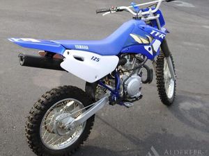 YAMAHA 125 TTR 2002 PREMIÈRE MAIN