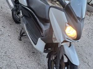 YAMAHA XMAX 125 PHASE 2 CT OK
