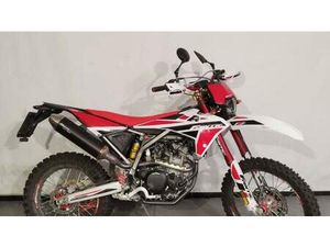 VENDO FANTIC MOTOR XEF 250 (2024) USATA A ROSTA (CODICE 9905311) - MOTO.IT