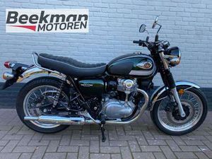 KAWASAKI W 800 GROEN