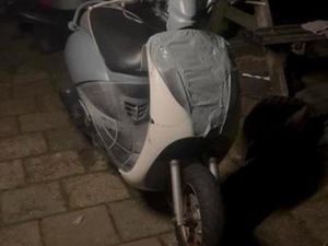 (STUNT) MIO 50 ZONDER 123 — SCOOTERS | SYM — MARKTPLAATS