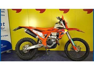 VENDO KTM 350 EXC-F CHAMPION EDITION (2025) USATA A BRESCIA (CODICE 9901086) - MOTO.IT