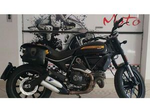 VENDO DUCATI SCRAMBLER 800 FULL THROTTLE (2017 - 21) USATA A PESCARA (CODICE 9905253) - MOTO.IT