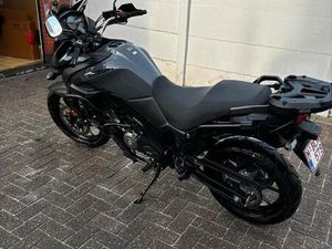 ② SUZUKI V STROM 650