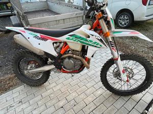 KTM EXC SIX DAYS
