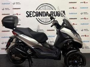 PIAGGIO MP3 300 HPE
