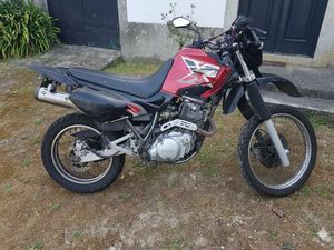 YAMAHA XT600 RESTAURADA ARCOZELO