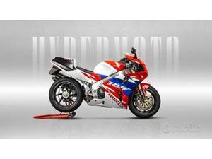 HONDA RVF 750-RC 45
