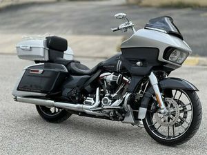2019 HARLEY-DAVIDSON FLTRXSE - CVO ROAD GLIDE