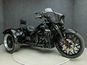 2023 HARLEY DAVIDSON FLRT FREEWHEELER TRIKE W/ABS