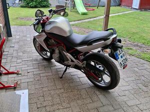 KAWASKI ER 6N A2 DROSSELUNG VORHANDEN