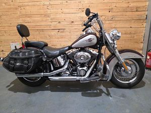 HARLEY-DAVIDSON SOFTAIL HERITAGE