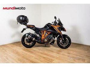 KTM 1290 SUPER DUKE GT - 2021