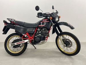 YAMAHA XT 600 47N MIT ERSATZMOTOR UND ZUBEHÖR