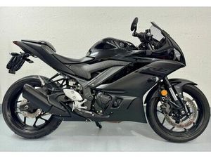 YAMAHA YZF R3 ABS