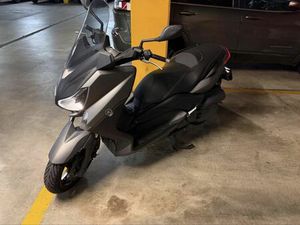 XMAX 125