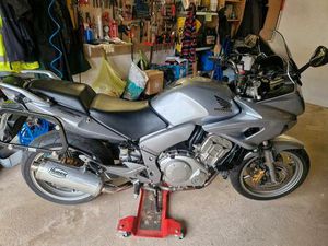 VERKAUFE HONDA CBF 1000