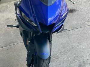 YAMAHA R3 2023 - TÜV BIS 2027, A2 FÜHRERSCHEIN