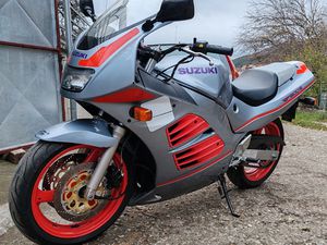 SUZUKI RF 600 R →