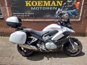 HONDA VFR 800 X CROSSRUNNER ABS (BJ 2014) VFR800 VFR800X — MOTOREN | HONDA — MARKTPLAATS
