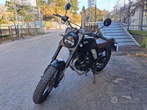 SCRAMBLER FELSBERG 250 CC BRIXTON MOTO