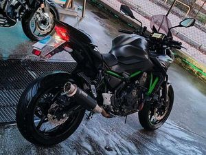 KAWASAKI - Z650