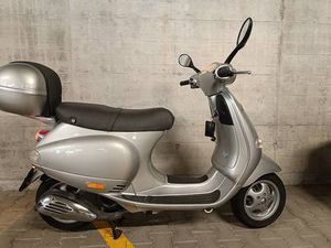 VESPA ET4 125 NUR 5960 KILOMETER! CANTON ARGOVIE -