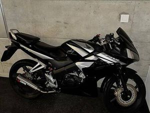 CBR 125R 2009 CANTON TESSIN -