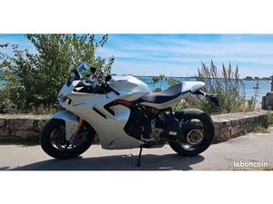 DUCATI SUPERSPORT 950S